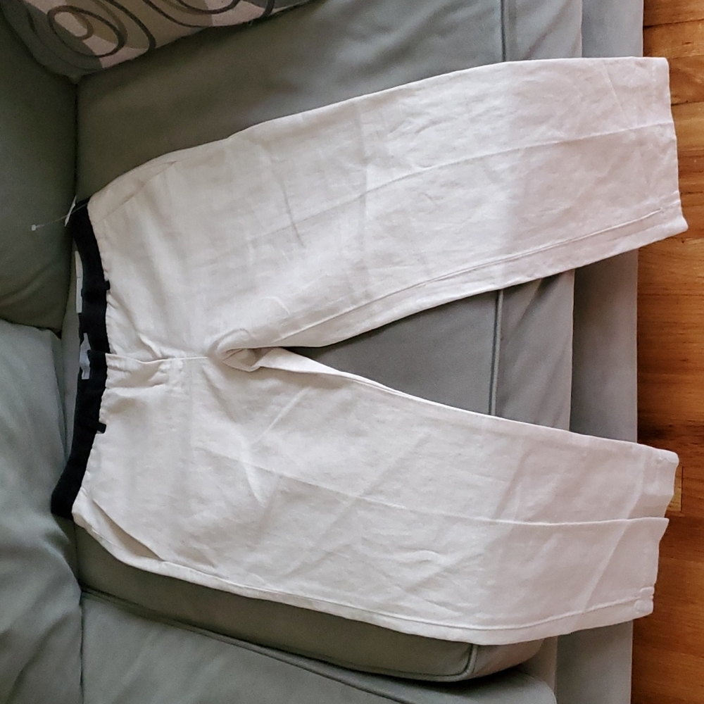 Gap Womens Sz 4 Beige Tailored Crop Pants